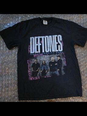 Comfort Colors Black T-Shirt with Teal & Purple Graphic Nwot